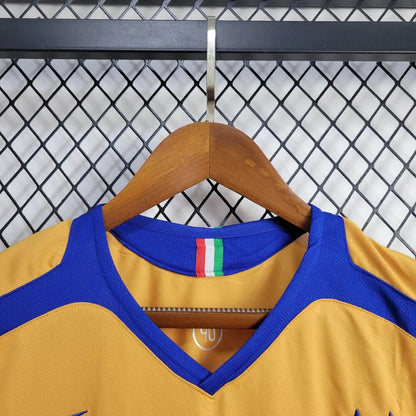 Retro Juventus Jersey Third Kit 2005/06 Football Soccer Shirt