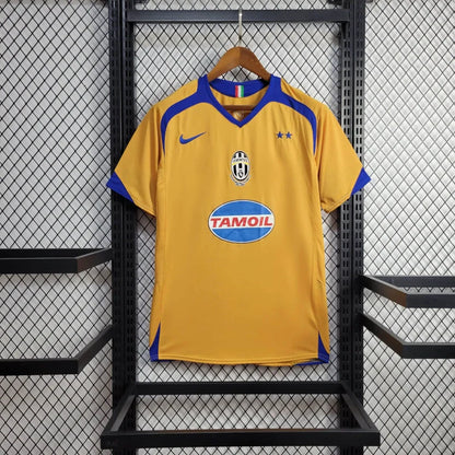 Retro Juventus Jersey Third Kit 2005/06 Football Soccer Shirt