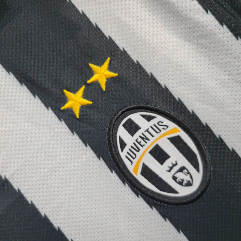 Retro Juventus Jersey Home Kit 2010/11 Football Soccer Shirt